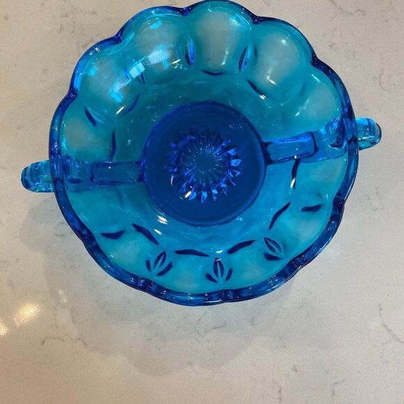 Vintage 1960s-1970s Anchor Hocking Fairfield Blue Double Handled Glass Dish - Picture 2 of 4